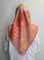 روسری رنگ روشن