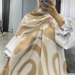 شال کرمی طرح مارپیچ